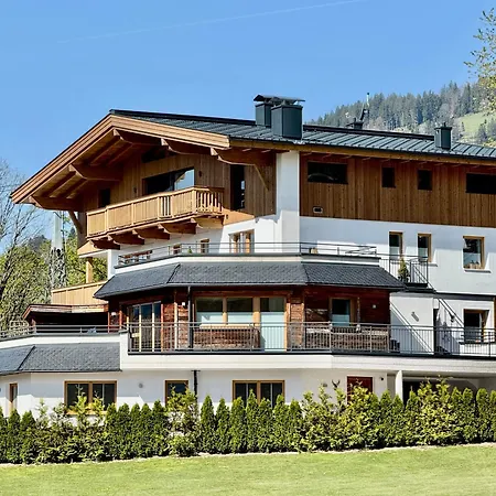 Διαμέρισμα Luxus Almhuette Brixen im Thale